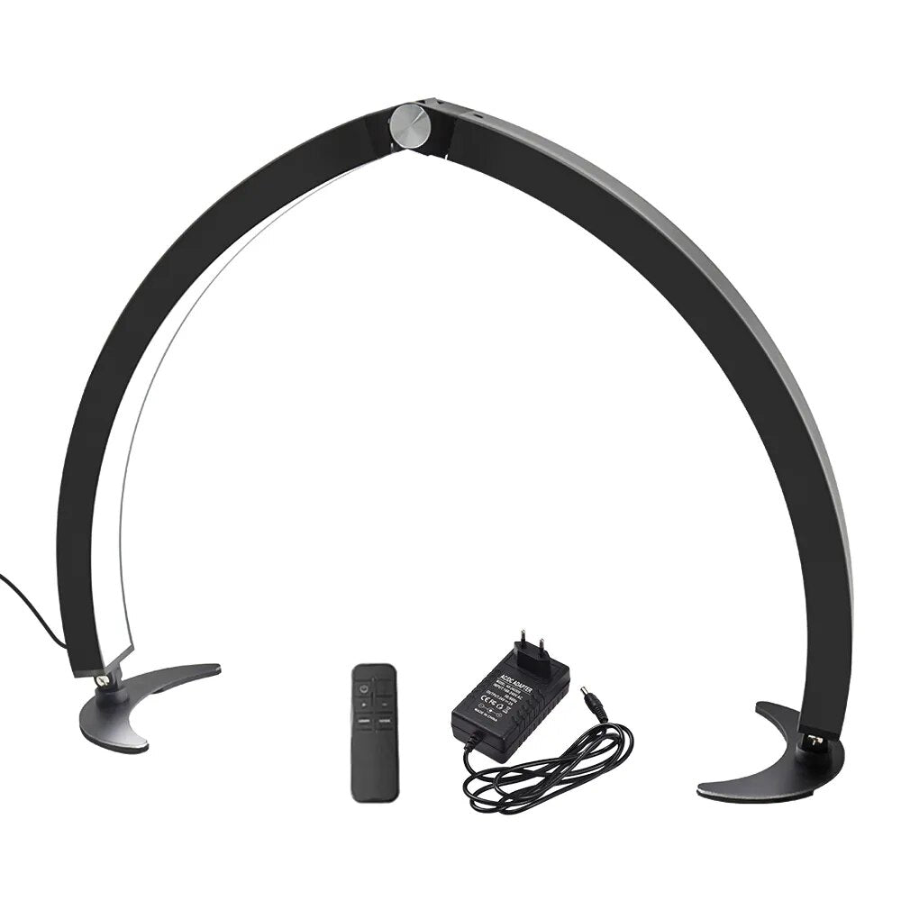 Luminária Meia-Lua com controle remoto e intensidade regulável